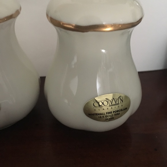 New Vintage Crown S&P Shakers 18kt 1984 - Picture 2 of 10